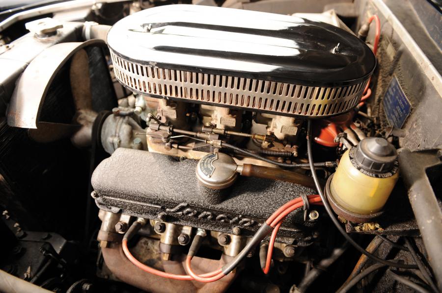  Lancia Flaminia Touring 3C 1962 года  (фото 4 из 5)